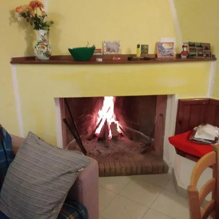 Ferienhaus Giuly's House Càbras