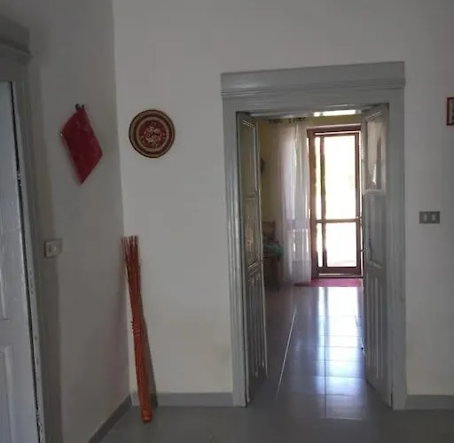 Giuly's House Casa vacanze *